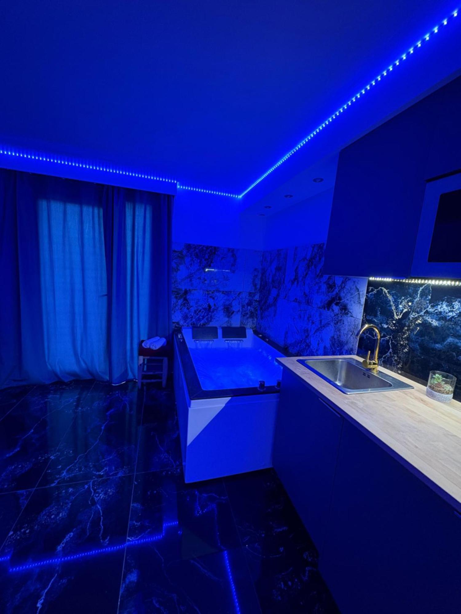 Studio Avec Jaccuzzi Saintry-sur-Seine Ngoại thất bức ảnh